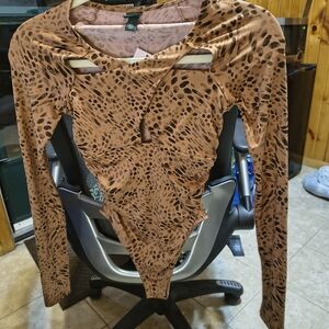 Leopard Print Long Sleeve Bodysuit